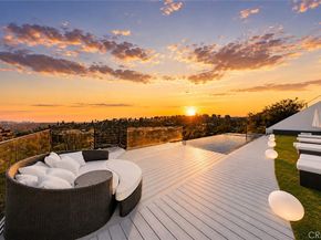 9459 Beverly Crest, Beverly Hills CA 90210