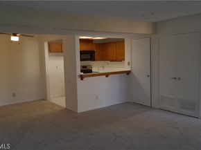 25712 Le Parc 31, Lake Forest CA 92630