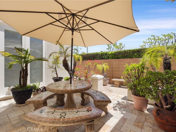 47 Robinson Drive, Irvine CA 92602