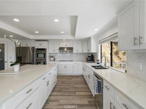 12235 Circula Panorama, North Tustin CA 92705