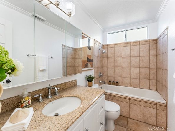 5291 Strasbourg Avenue, Irvine CA 92604