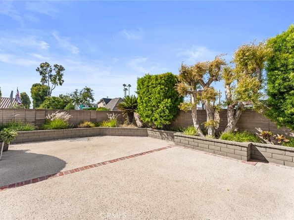 5291 Strasbourg Avenue, Irvine CA 92604