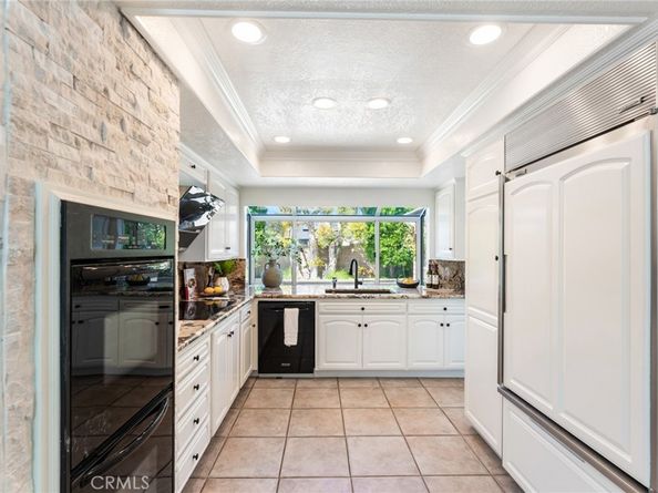 5291 Strasbourg Avenue, Irvine CA 92604