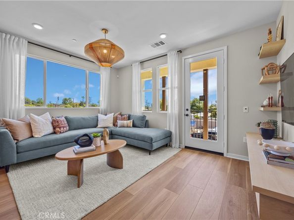181 Evergreen Lane, Claremont CA 91711