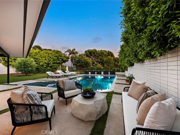 4709 Hampden Road, Corona Del Mar CA 92625