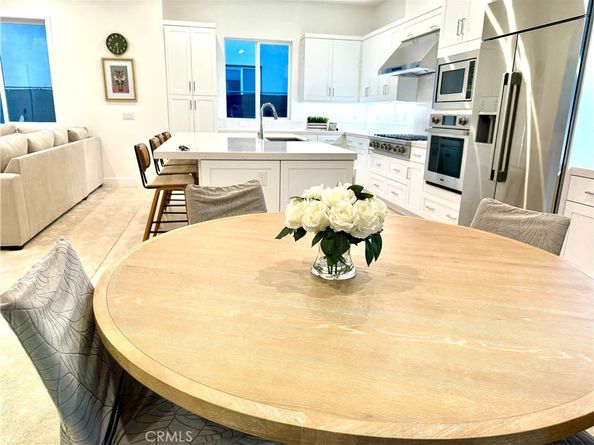 107 Sawbuck, Irvine CA 92618