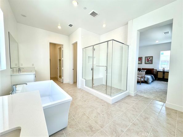 107 Sawbuck, Irvine CA 92618
