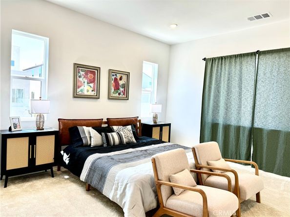 107 Sawbuck, Irvine CA 92618
