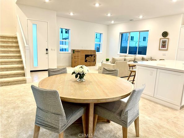 107 Sawbuck, Irvine CA 92618
