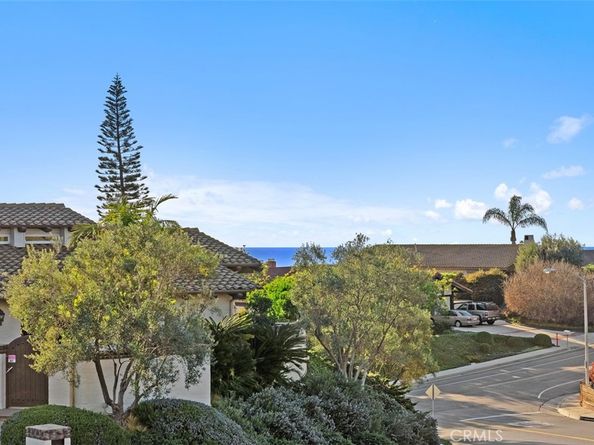 102 Via Zapata, San Clemente CA 92672