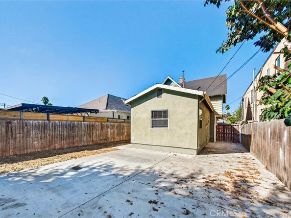 2256 W 28th Street, Los Angeles CA 90018