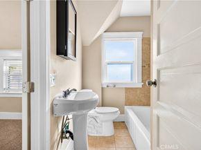 2256 W 28th Street, Los Angeles CA 90018