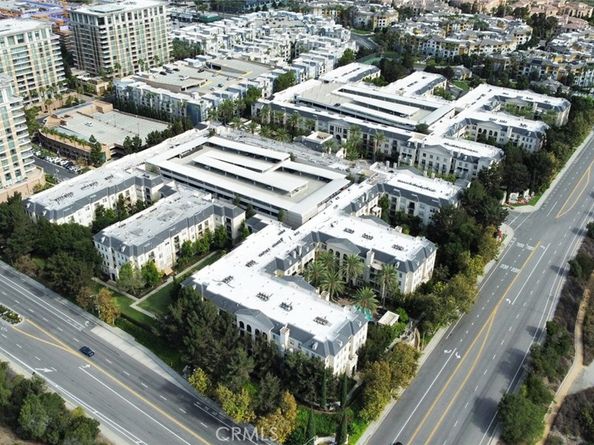 3270 Watermarke Place, Irvine CA 92612