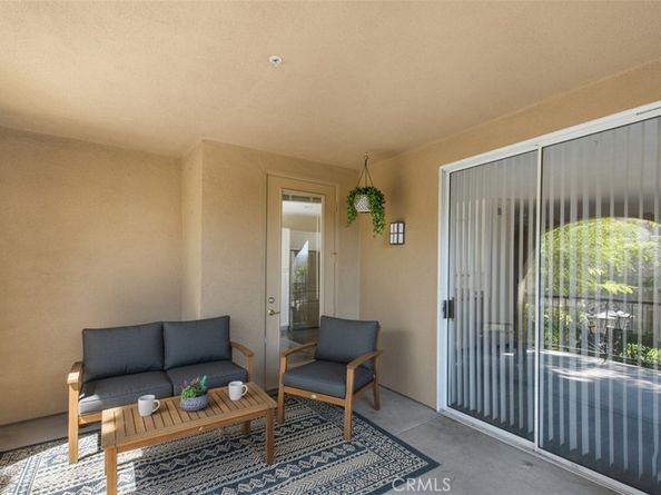 3270 Watermarke Place, Irvine CA 92612