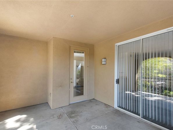 3270 Watermarke Place, Irvine CA 92612