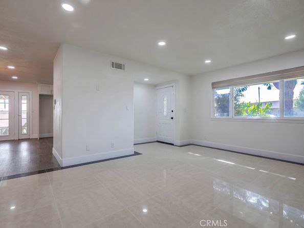 746 Hudson Avenue, Costa Mesa CA 92626