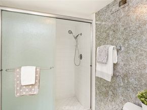 18 Solana, Irvine CA 92612