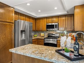 18 Solana, Irvine CA 92612