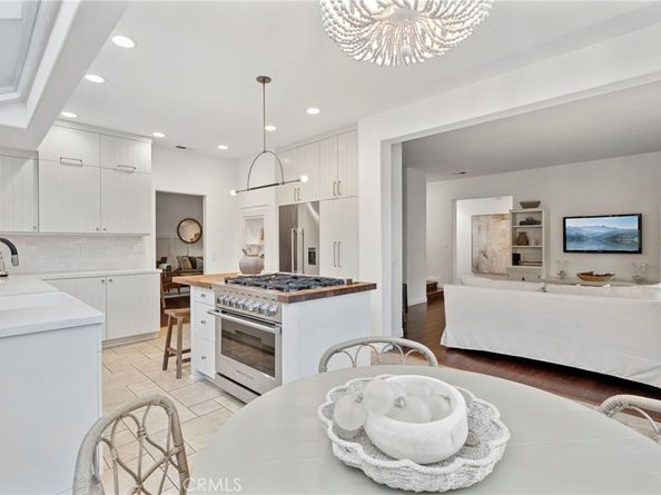 24882 Avenida Avalon, Laguna Hills CA 92653