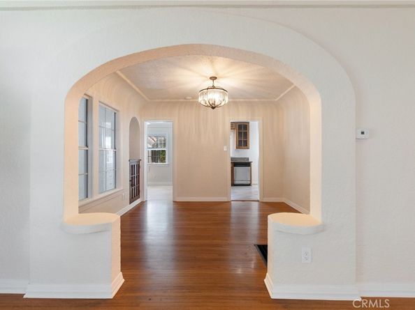 2085 Oregon Avenue, Long Beach CA 90806
