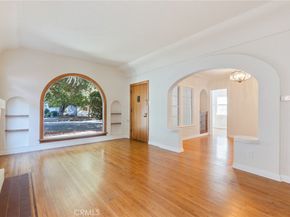 2085 Oregon Avenue, Long Beach CA 90806