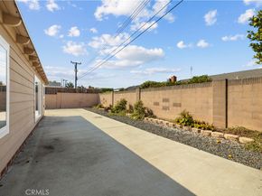 17391 Meer Circle, Huntington Beach CA 92647