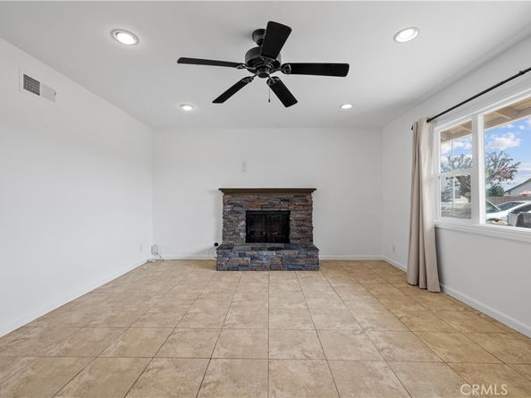 17391 Meer Circle, Huntington Beach CA 92647