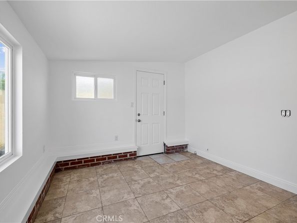 17391 Meer Circle, Huntington Beach CA 92647