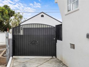 4254 W 58th Place, Los Angeles CA 90043