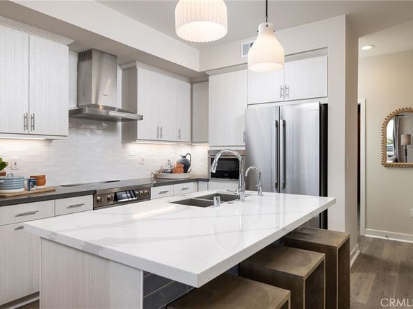 125 Towns Avenue, Upland CA 91786