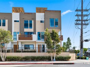697 W 17th, Costa Mesa CA 92627