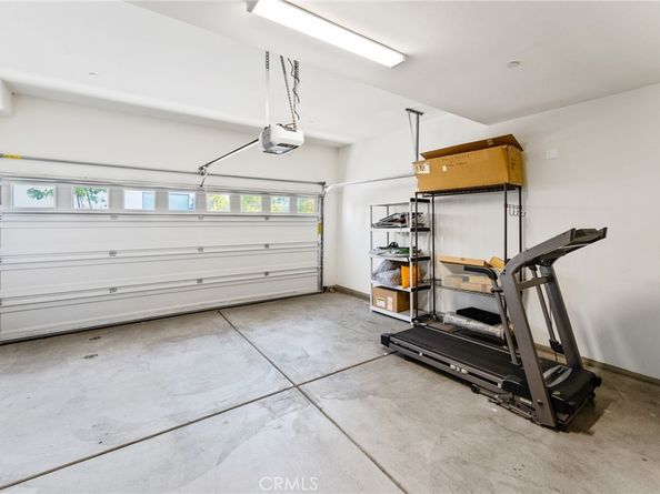 697 W 17th, Costa Mesa CA 92627