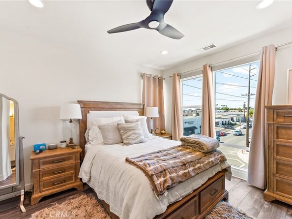 697 W 17th, Costa Mesa CA 92627