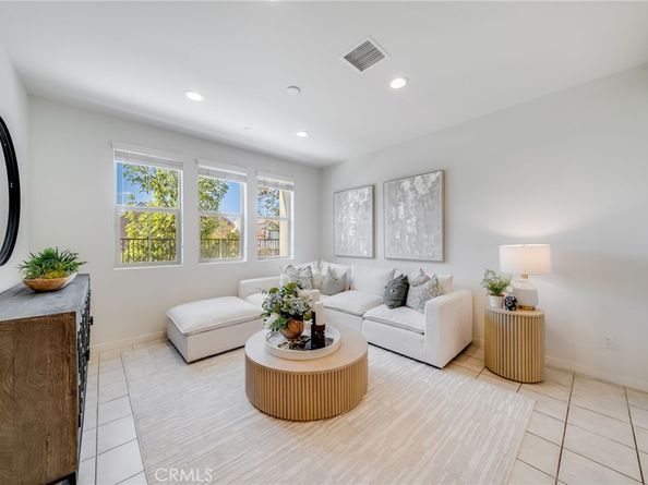 105 High Meadow, Lake Forest CA 92610