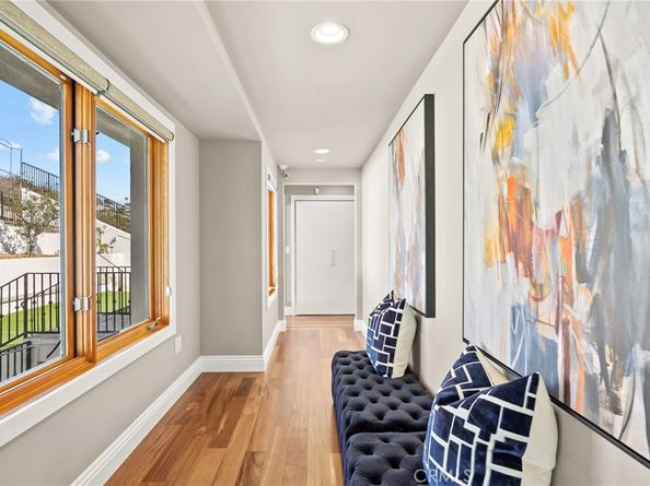 1076 Skyline Drive, Laguna Beach CA 92651