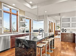 1076 Skyline Drive, Laguna Beach CA 92651