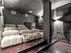 1076 Skyline Drive, Laguna Beach CA 92651