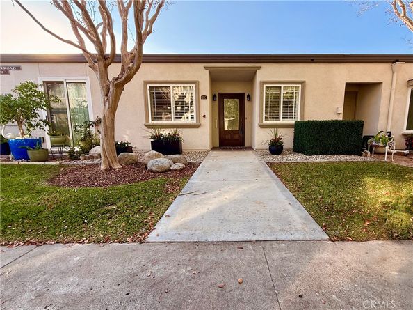 1921 Saint John Road 35C, Seal Beach CA 90740