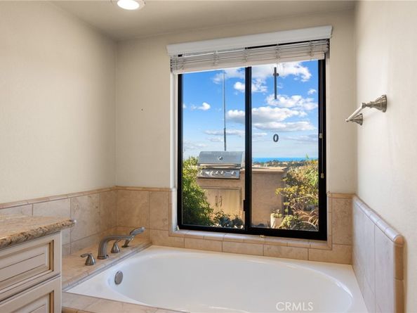 2880 Calle Guadalajara, San Clemente CA 92673