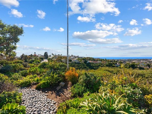 2880 Calle Guadalajara, San Clemente CA 92673