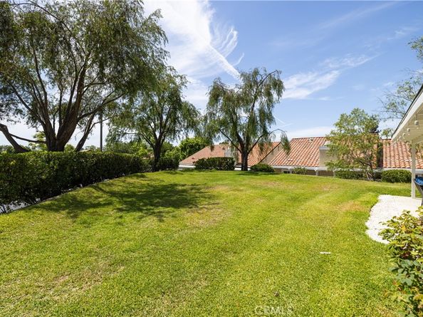 23721 Villena, Mission Viejo CA 92692