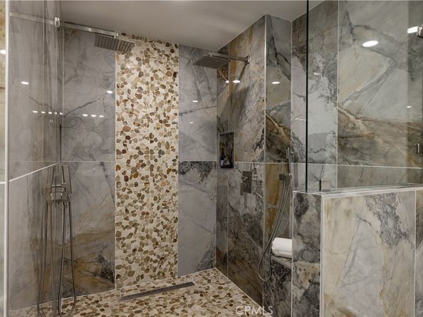 23721 Villena, Mission Viejo CA 92692