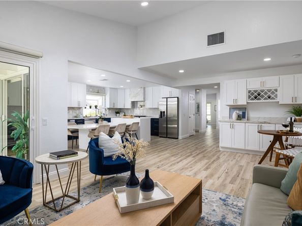 23721 Villena, Mission Viejo CA 92692