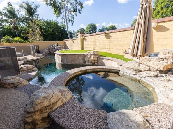 2605 Augusta, Tustin CA 92782