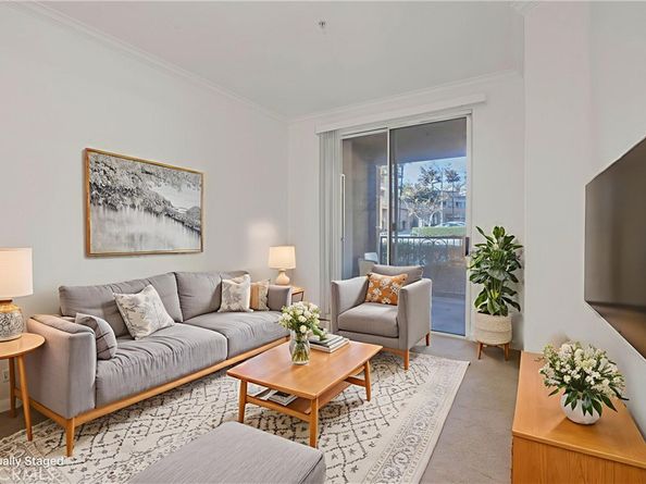 2114 Watermarke, Irvine CA 92612