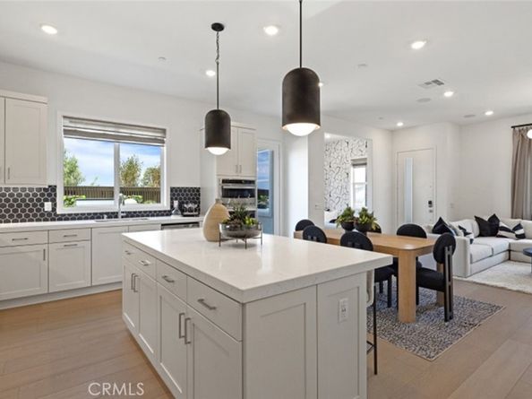 295 Shoveler, Irvine CA 92618