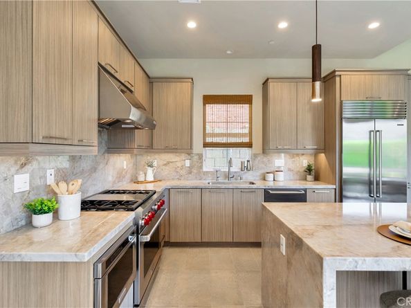 111 Linda Vista, Irvine CA 92618