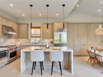 111 Linda Vista
