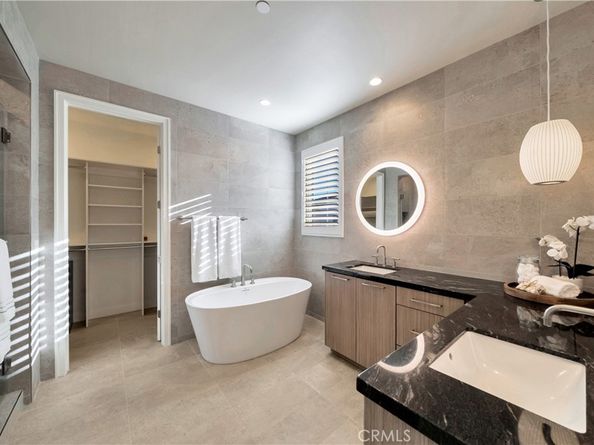 111 Linda Vista, Irvine CA 92618