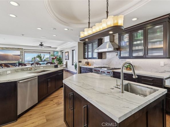 357 Coast Boulevard S, La Jolla CA 92037